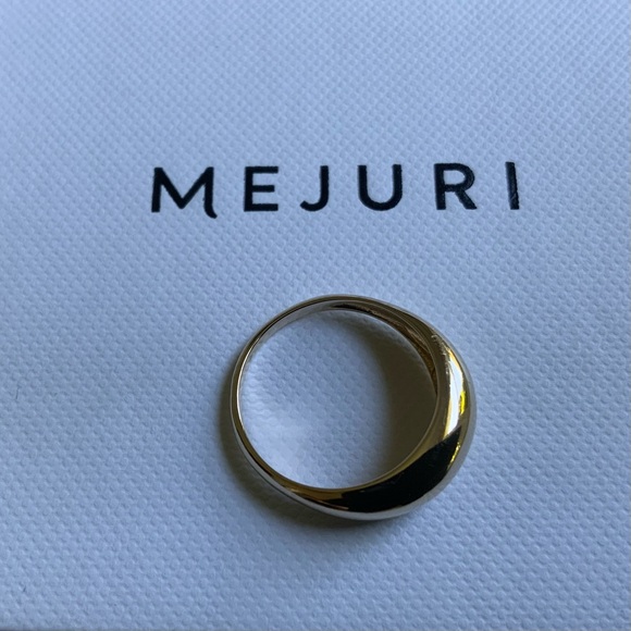 Mejuri Solid 14K Yellow Gold Thin Dome Ring - Picture 6 of 12